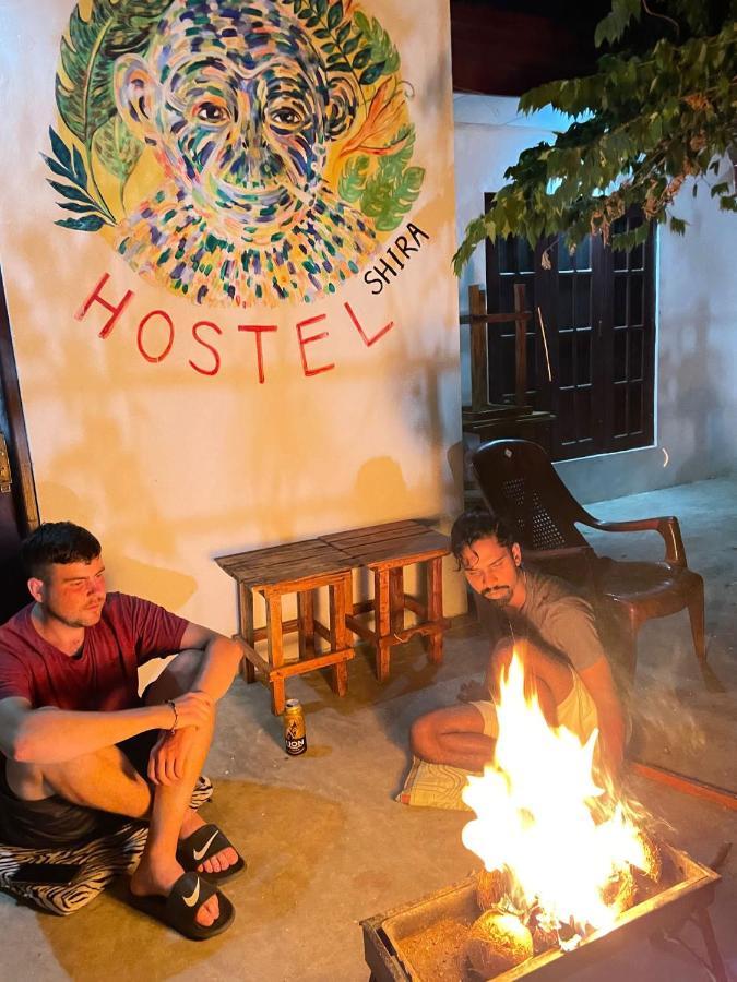 סיגירייה The Traveller'S Hostel & Private Rooms מראה חיצוני תמונה